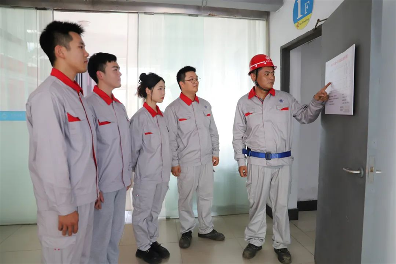 第15頁_公司動(dòng)態(tài)_新聞中心_蕪湖造船廠有限公司